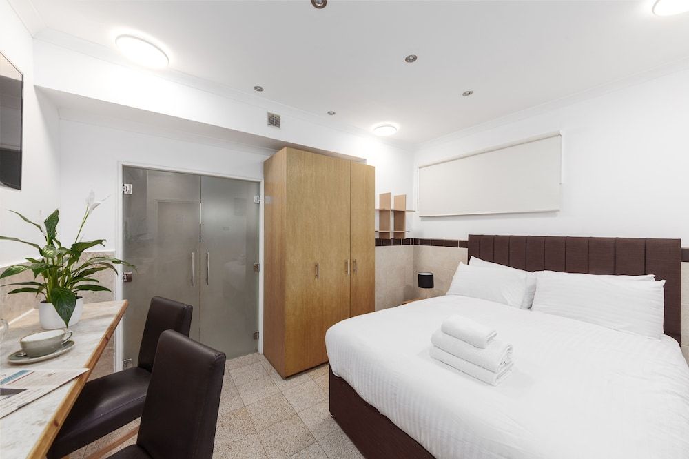 Argyle Apart Hotel Deluxe Apartment 3