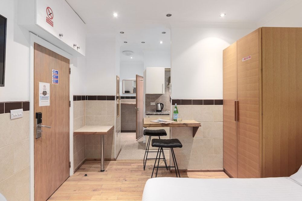 Argyle Apart Hotel Deluxe Apartment 5