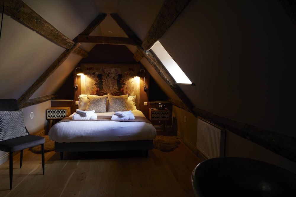 Archangel Comfort Room (Small) 4