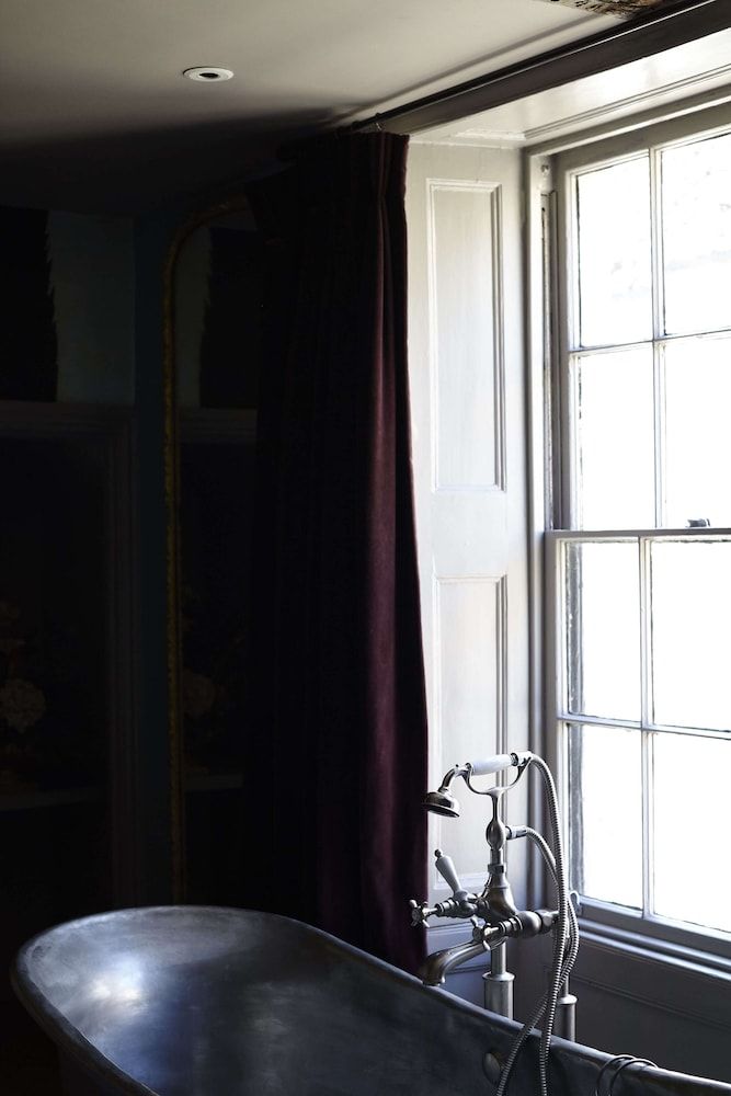 Archangel Comfort Room (Small) 10