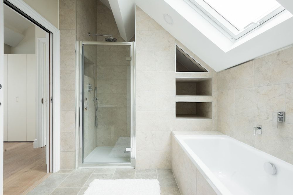 The Oxford Street Retreat - Modern 3BDR in 2 Apartments Apartment (3 Bedrooms) 30