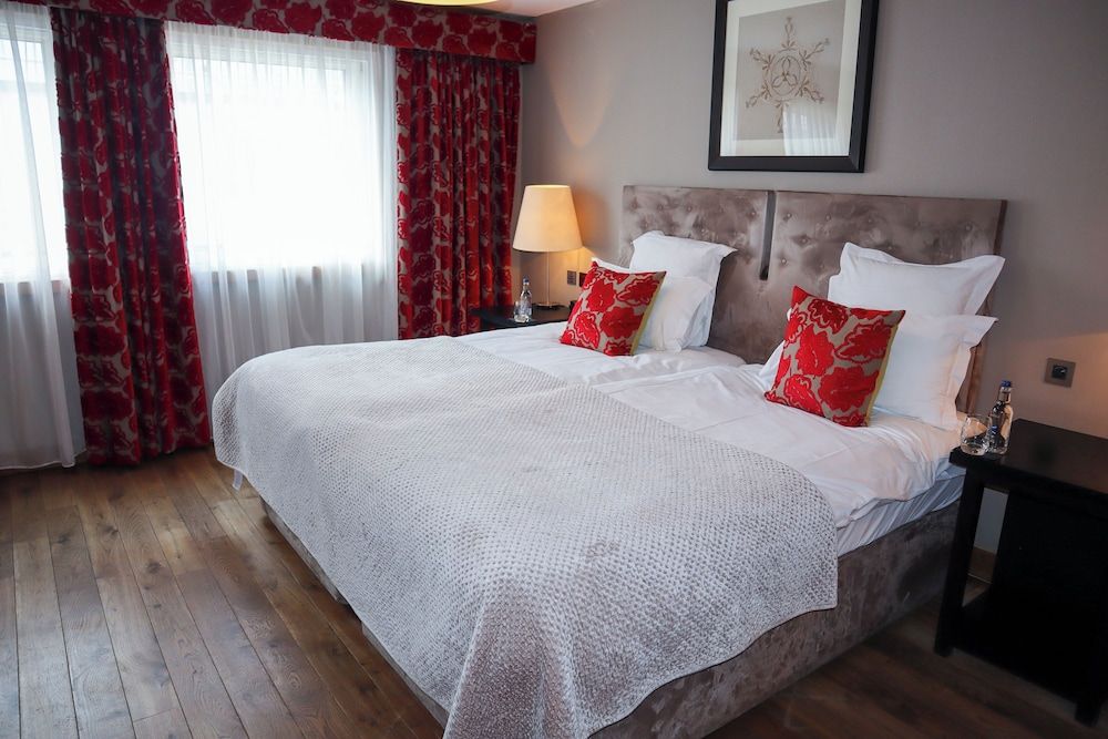 Tigerlily Classic Twin Room