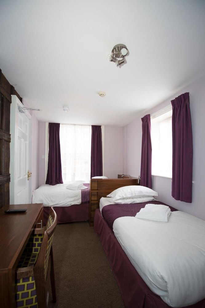 Junior Twin Room, 2 Twin Beds