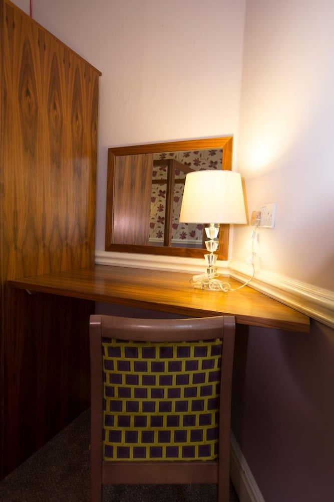 Double Room (Four Poster Bed)