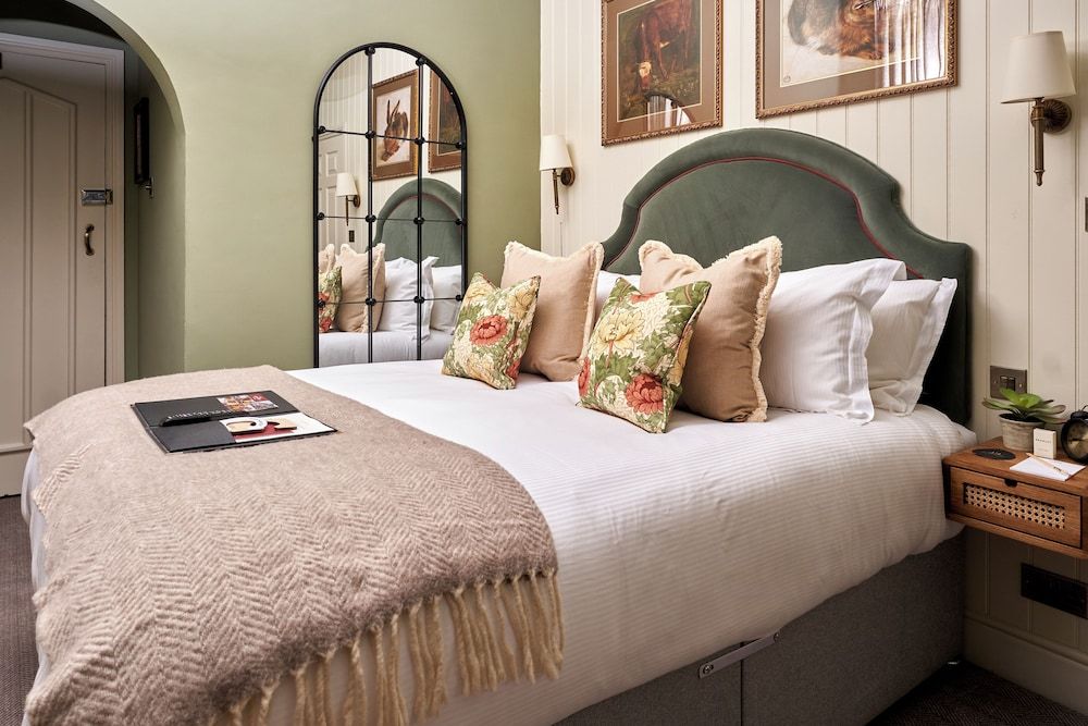 Classic Double Room