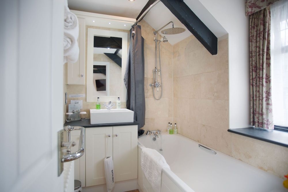 Jamaica Inn Superior Double Room 5