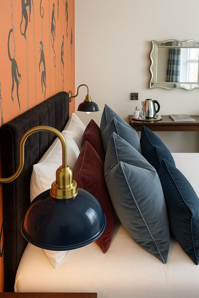 Harington's Hotel Superior Double Room, Ensuite 14