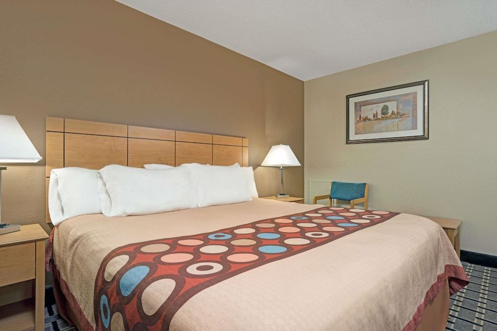 Standard Room, 1 King Bed, Non Smoking