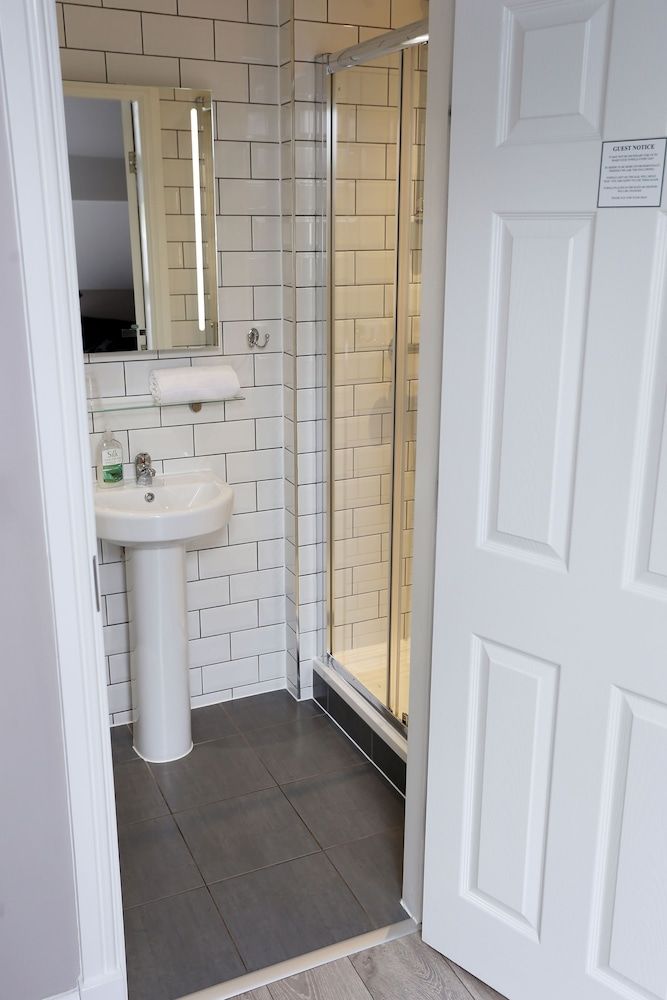 Hotel Tia Deluxe Double Room 8