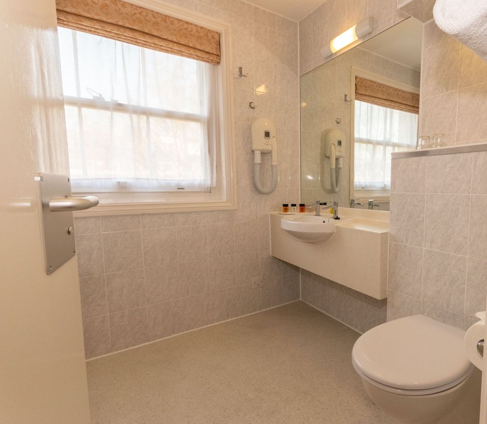 The Darlington Hyde Park Standard Double Room 11