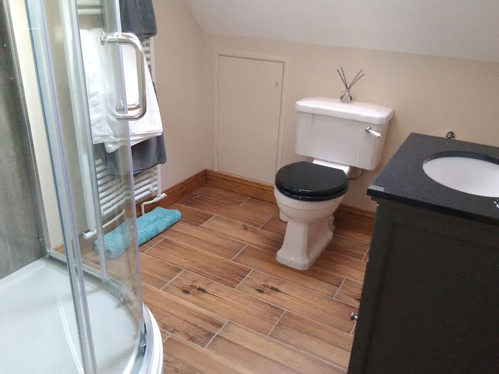 White Cottage B&B Willow Tree Room 7