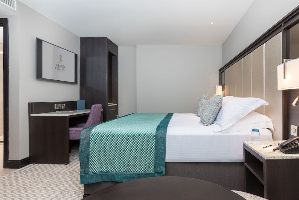 Grand Central Hotel Belfast Classic Double Room 2