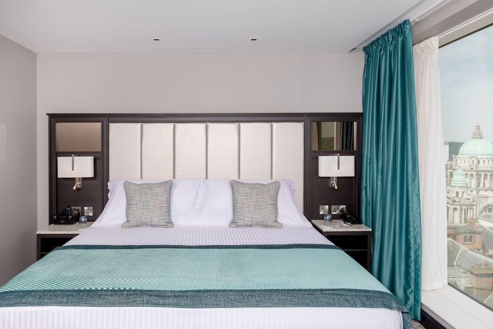 undefined Grand Central Hotel Belfast 9
