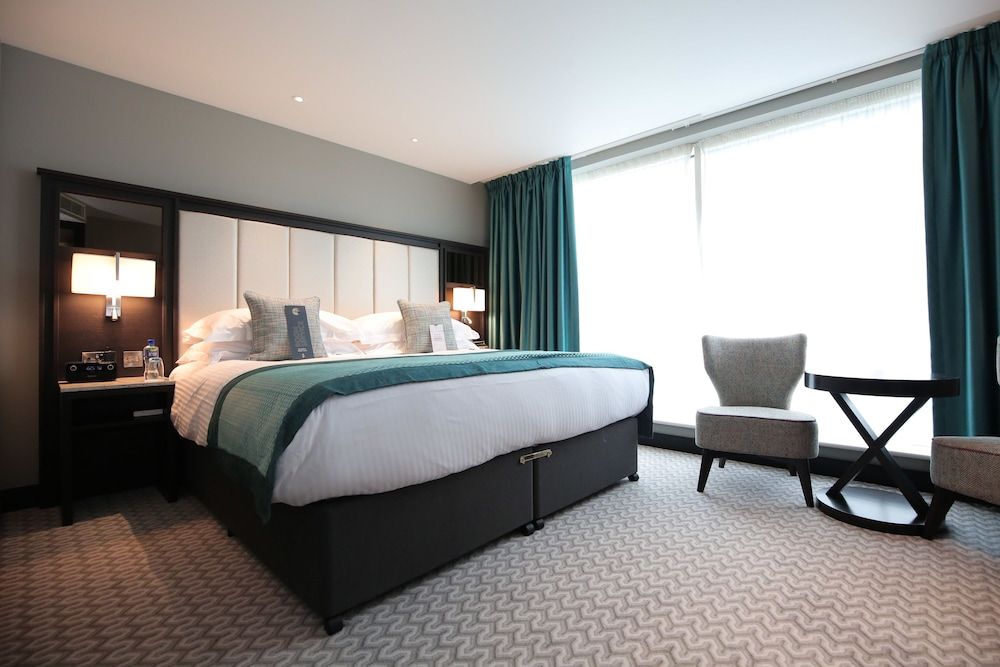 Grand Central Hotel Belfast Classic Double Room 4