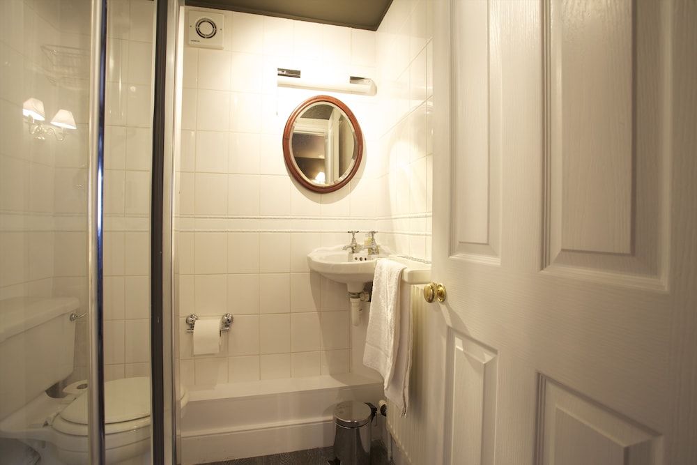 The Kings Arms Classic Single Room 3