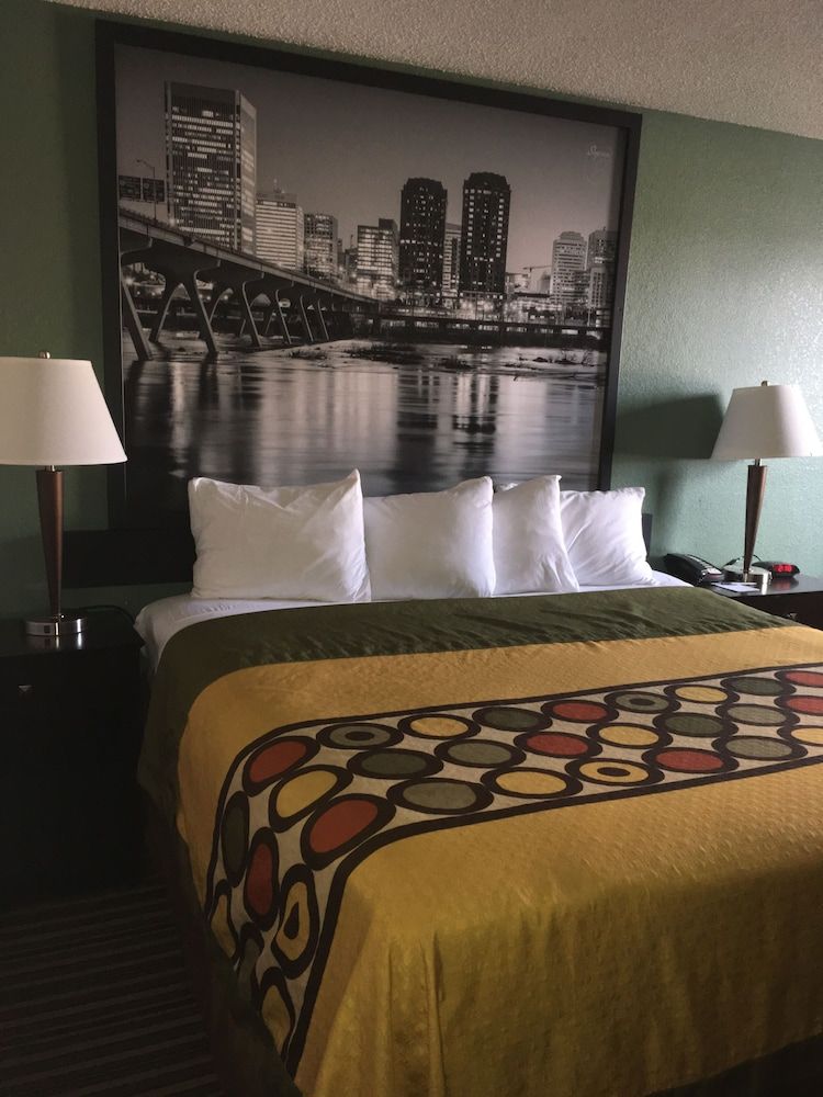 Studio Suite, 1 King Bed, Non Smoking