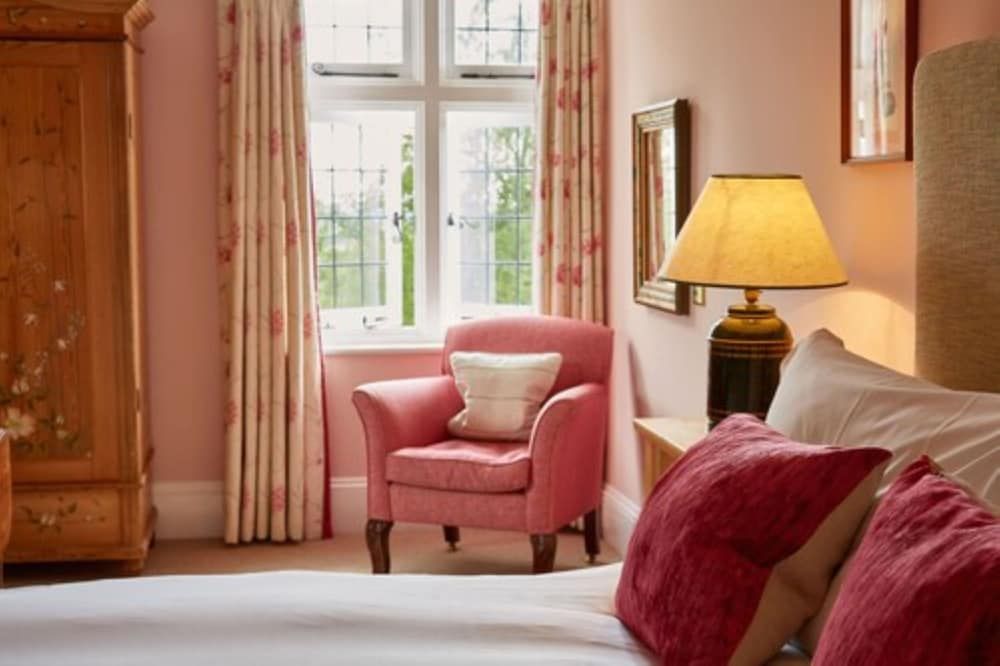 Ockenden Manor Hotel & Spa Room (Cuckfield) 3