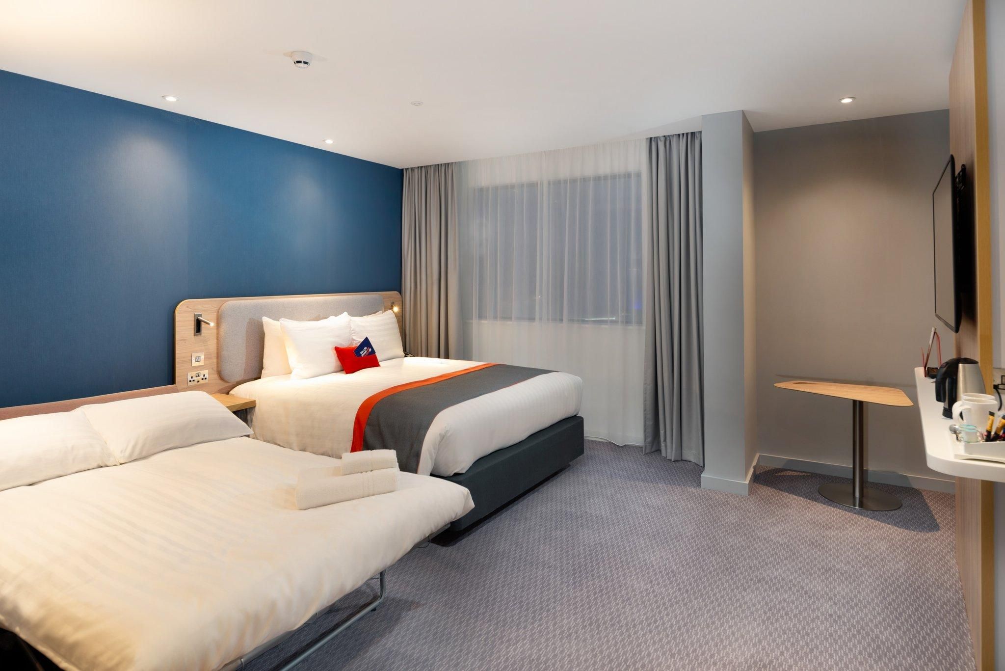 undefined Holiday Inn Express London Heathrow T4 by IHG 3