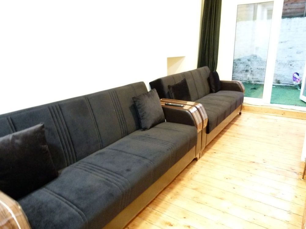 SS Property Hub - Family Apartment Kensington Apartment, 2 Bedrooms 18