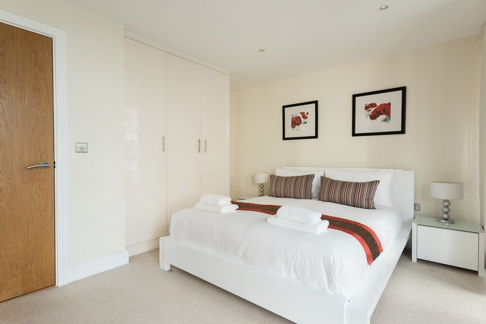 undefined Cobalt Peach Tree 10