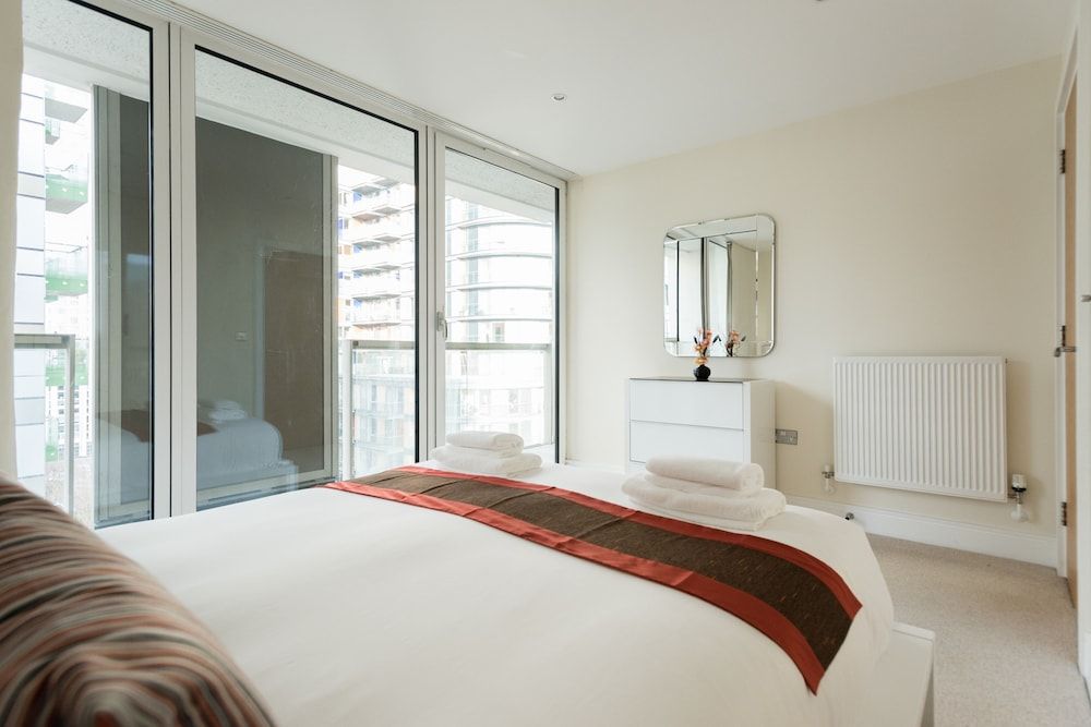 undefined Cobalt Peach Tree