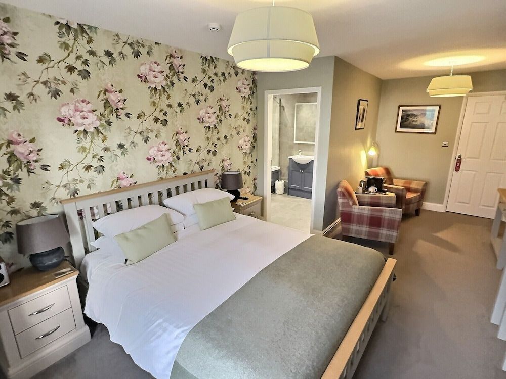 Junior Studio Suite