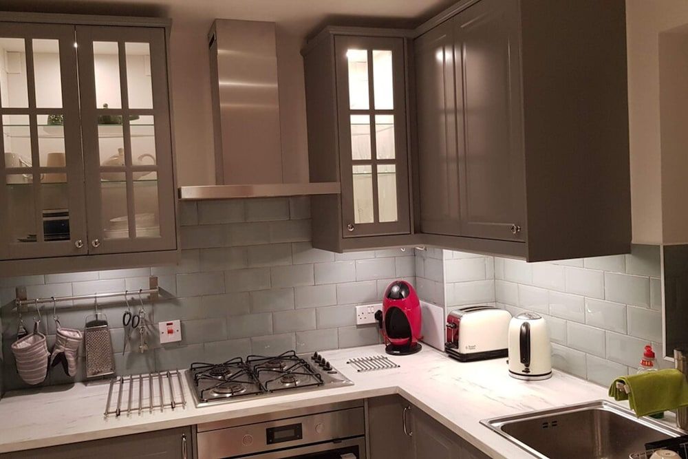 1 Bedroom Apartment near St. Paul's Cathedral Apartment, 1 Bedroom 12