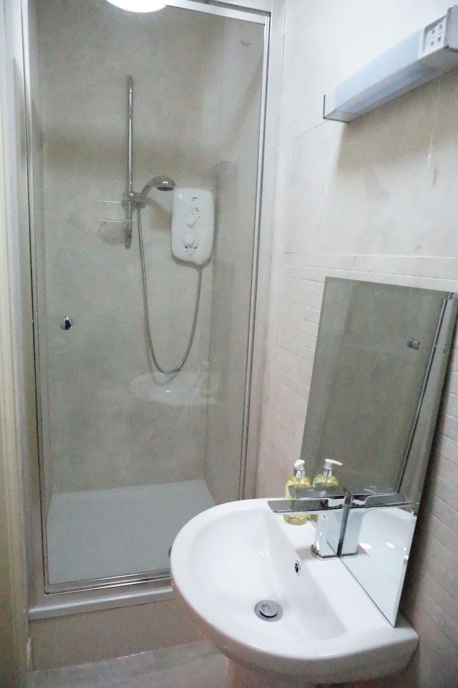 The Shepherds Inn Double Room, Ensuite (Wensleydale Room) 2