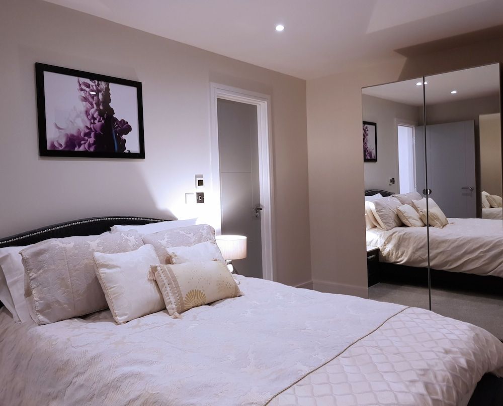 undefined Northside Apartments Ealing 6