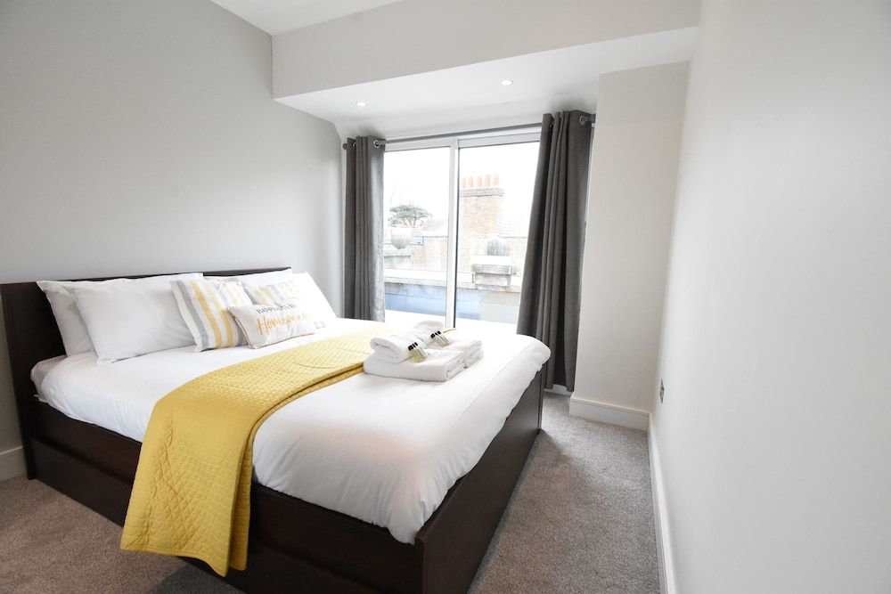 Northside Apartments Ealing Deluxe Apartment 4