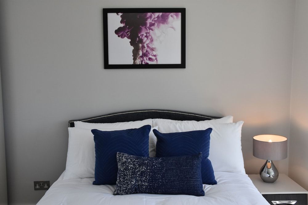 undefined Northside Apartments Ealing 8