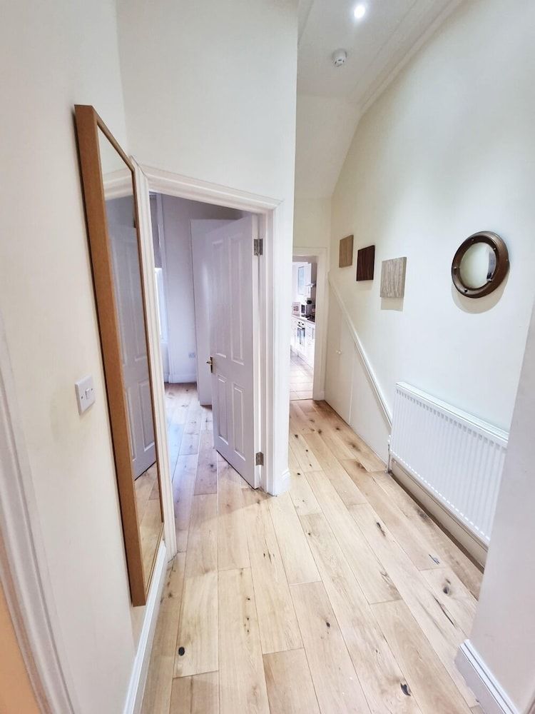 Urban Stay Oxford Gardens Apartments Deluxe Apartment, 1 Bedroom, Terrace 12