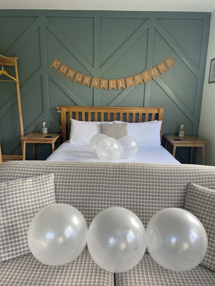 The Baiting House and Lodges Superior Studio 3