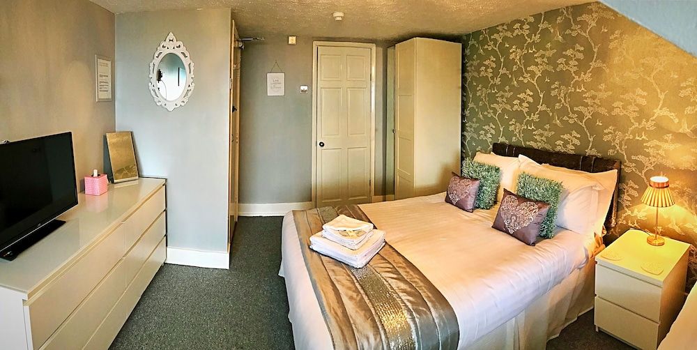 Family Room, Sea View