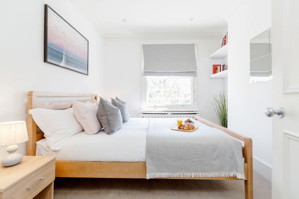 undefined Kensington Apartment with terrace 9