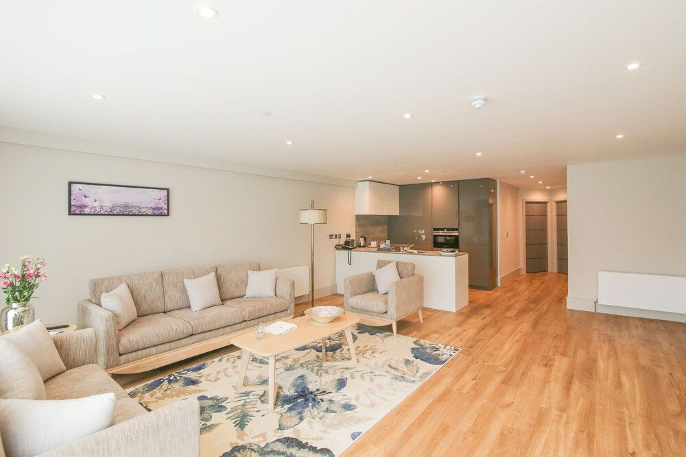 Old Thorns Hotel & Resort Penthouse, 3 Bedrooms 5