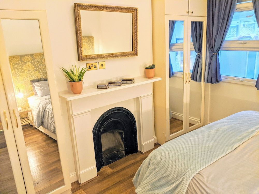 undefined Highbury House Apartment 9