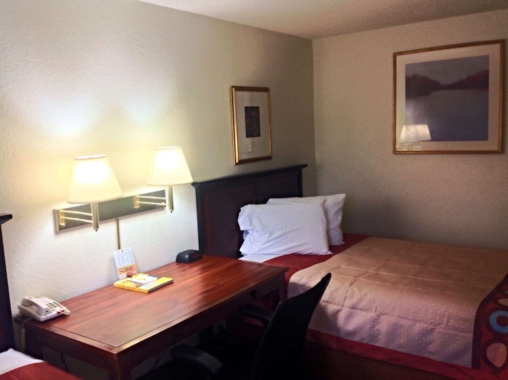 Double Room, 2 Double Beds