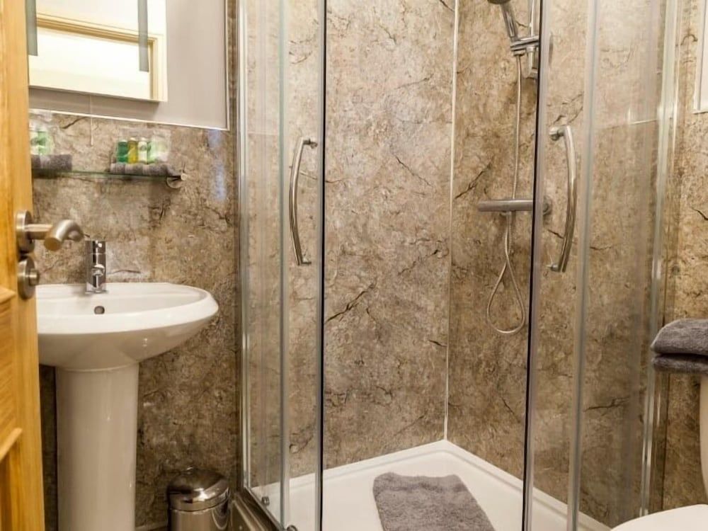 Parkers House Bed & Breakfast Standard Double Room, Ensuite 6