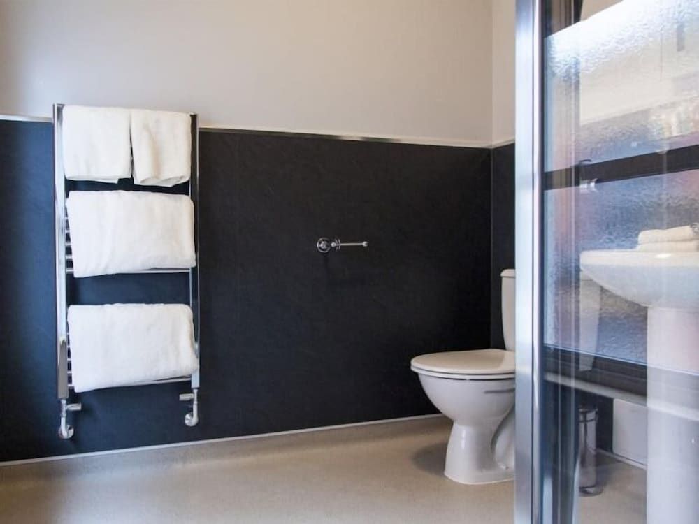 Parkers House Bed & Breakfast Luxury Double Room, Ensuite 5