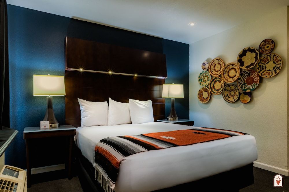 Standard Room, 1 King Bed (Single King Room)
