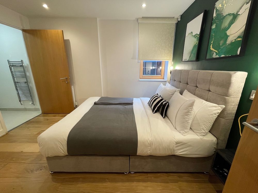 Quay Apartments Manchester Apartment, 2 Bedrooms, Accessible (new) 18