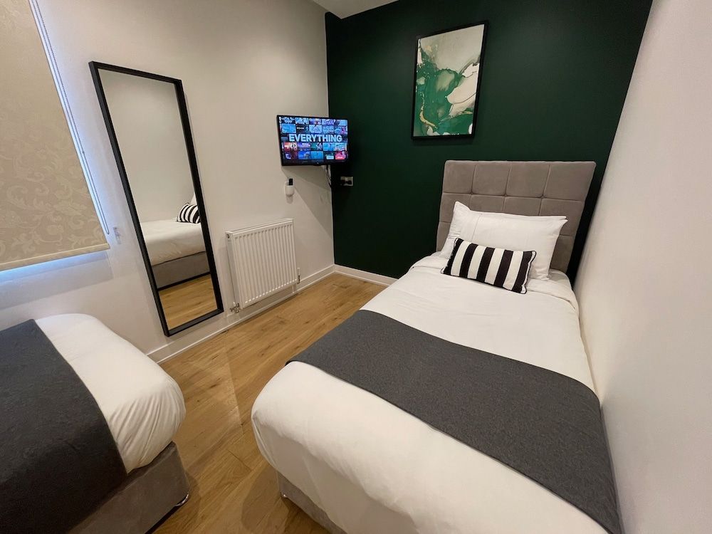 Quay Apartments Manchester Apartment, 2 Bedrooms, Accessible (new) 9