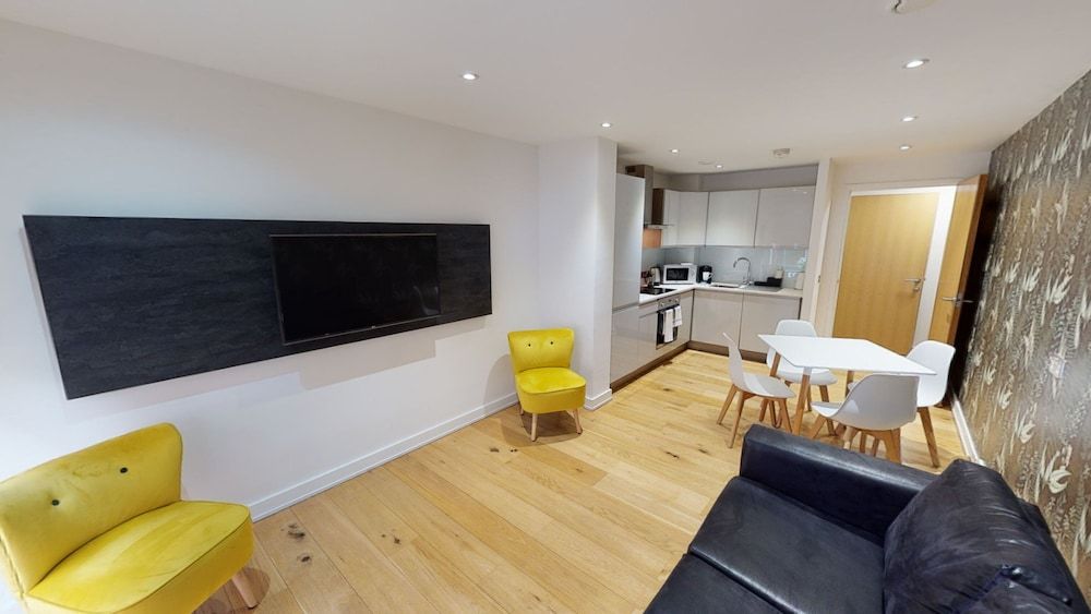 Quay Apartments Manchester Apartment, 2 Bedrooms, Accessible (new) 47