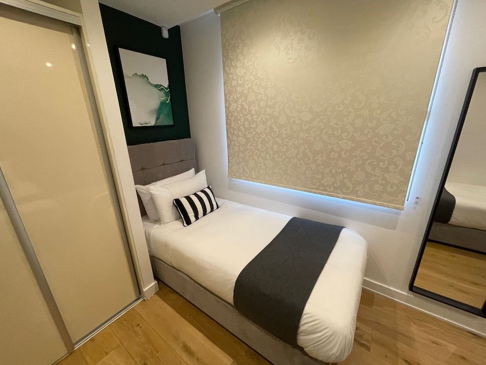 Quay Apartments Manchester Apartment, 2 Bedrooms, Accessible (new) 19