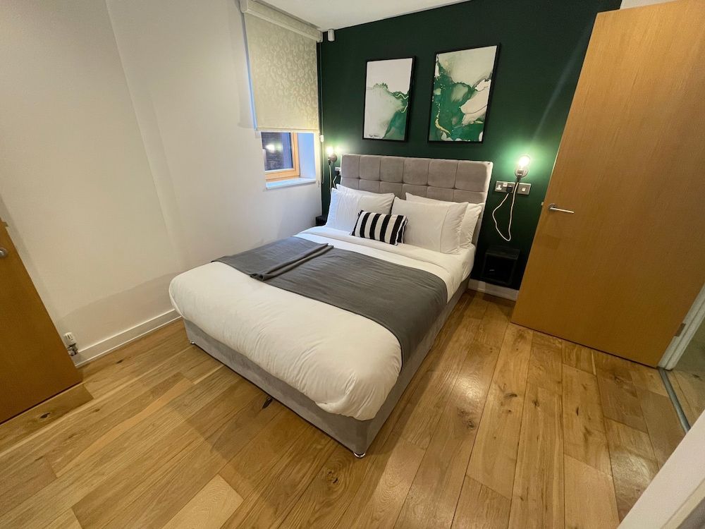 Quay Apartments Manchester Apartment, 2 Bedrooms, Accessible (new) 13