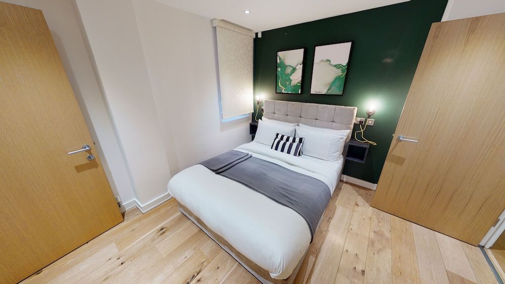 Quay Apartments Manchester Apartment, 2 Bedrooms, Accessible (new) 5