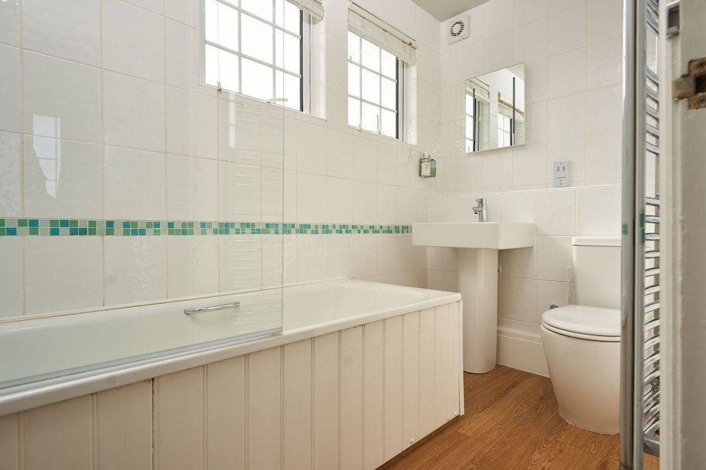 Oystercatcher Apartments Apartment, 2 Bedrooms (Sleeps 5) 4