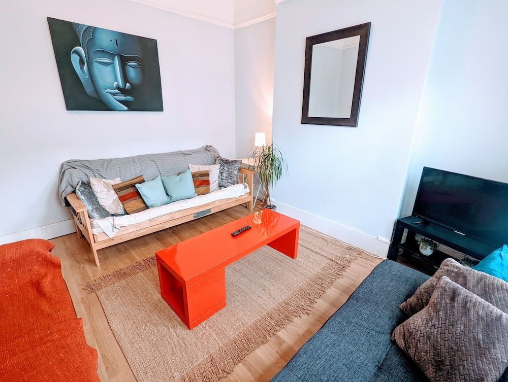 TopHome Finsbury Park Family Townhome, 6 Bedrooms, Kitchen, City View 40