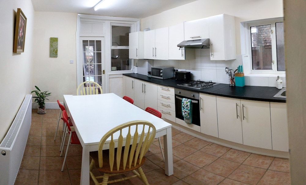 TopHome Finsbury Park Family Townhome, 6 Bedrooms, Kitchen, City View 31